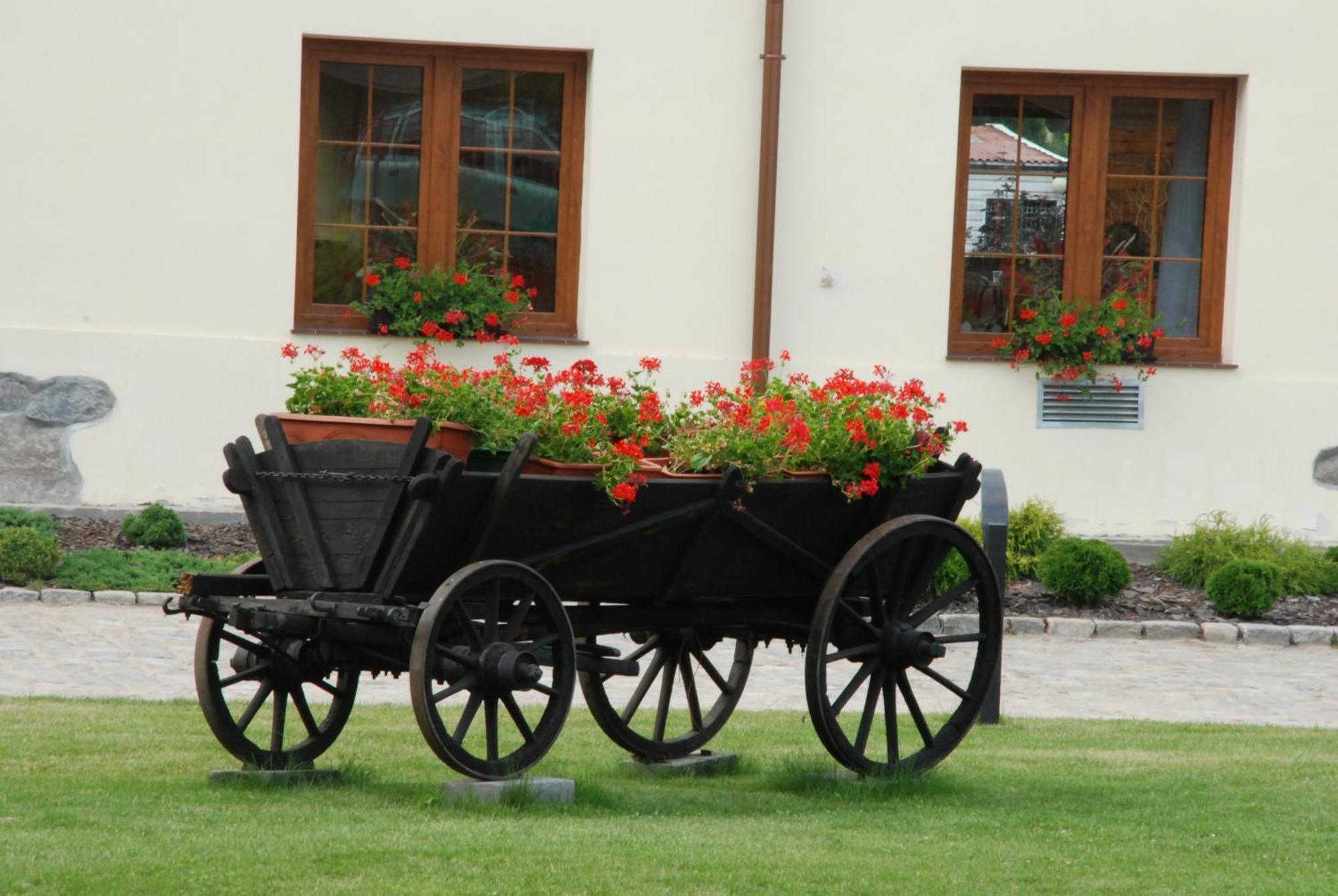 Hotel Karczyce Bagian luar foto